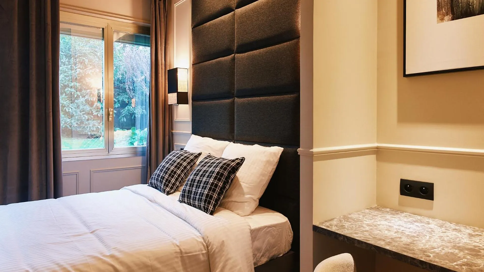 Saint Lambert Suite - Duke Housing Paris 0*,  Fransa